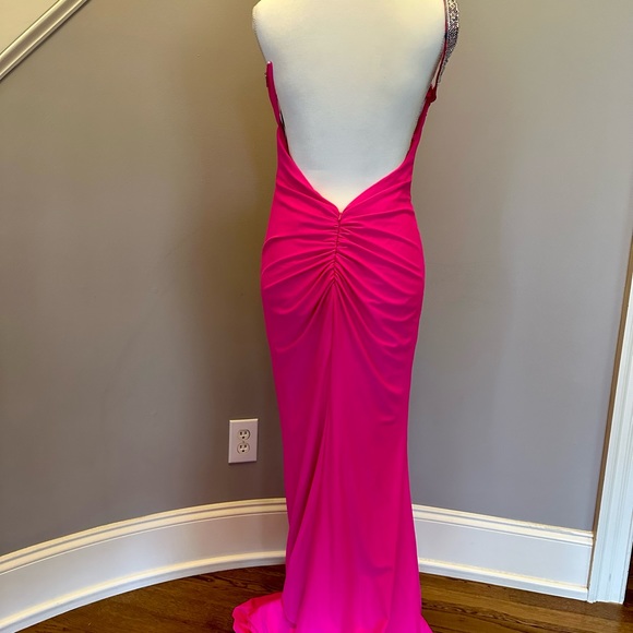 Ladivine by Cinderella Divine Prom Dress new with tags - Picture 5 of 9